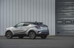 Toyota C-HR 2016 года (UK)